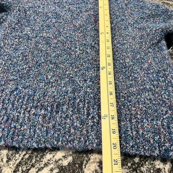 ROYAL ROBBINS v neck blue melange sweater - Picture 9 of 11